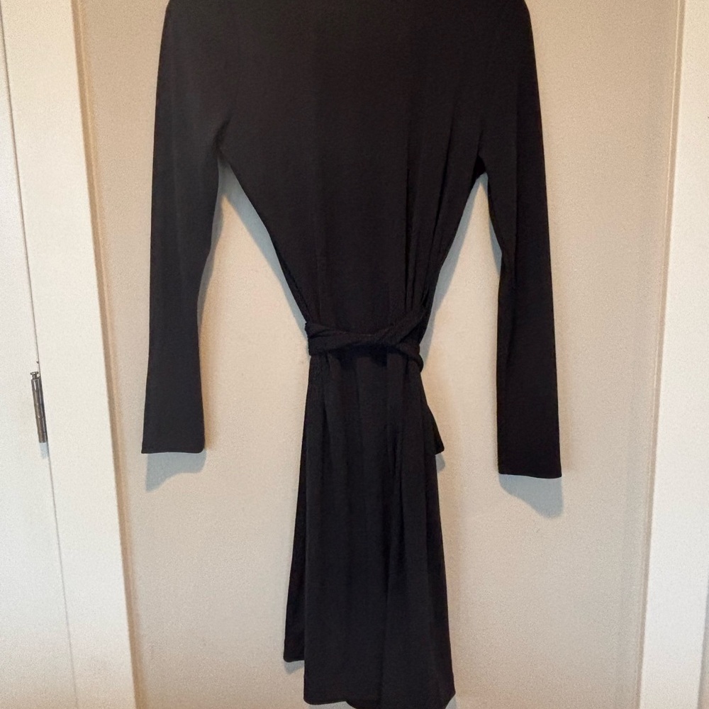 NWT Ann Taylor Elegant Navy Wrap Dress 8 - Picture 2 of 4
